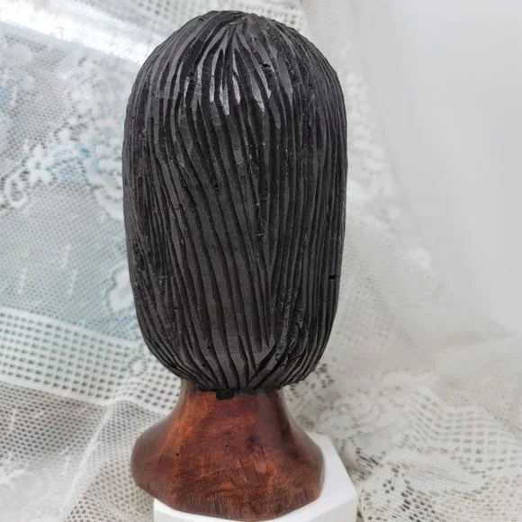 Vintage Hand Carved Woman's Head Figurine - Picture 5 of 9